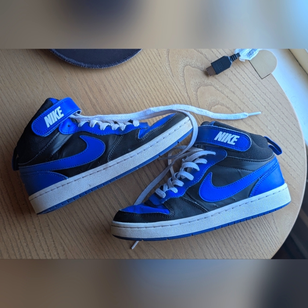Big Boys Nike Blue and Black High-Top Sneakers